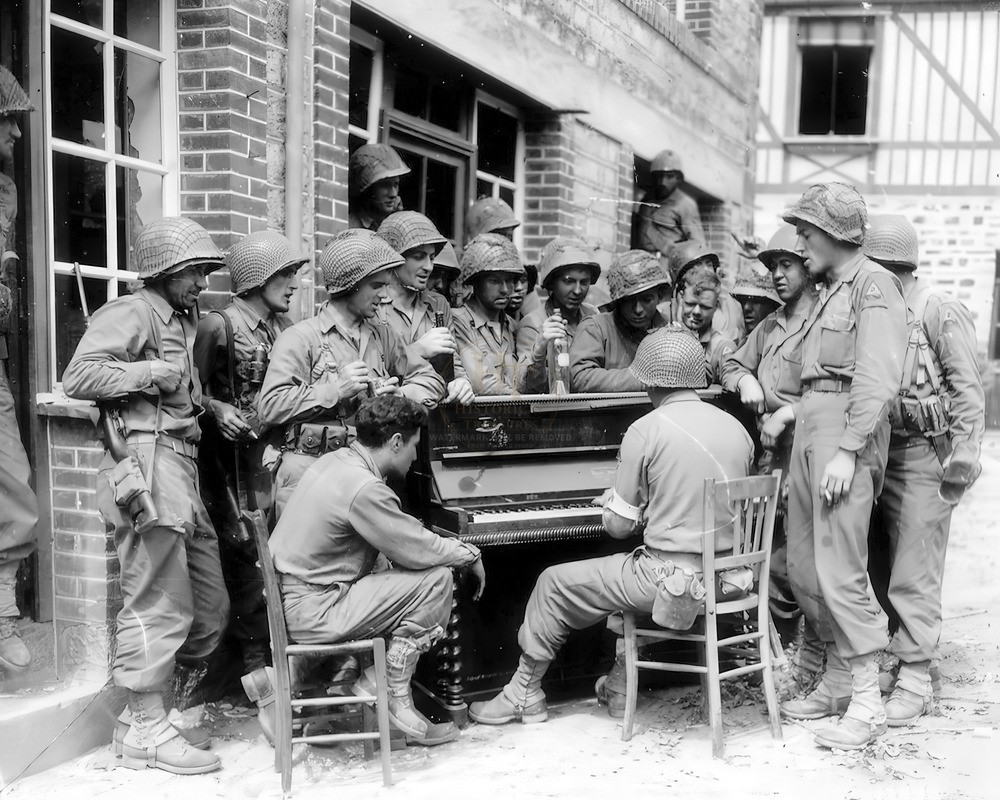 US Soldiers Playing Piano Outside House 8x10 BW Photo Print WWII HT41362105
