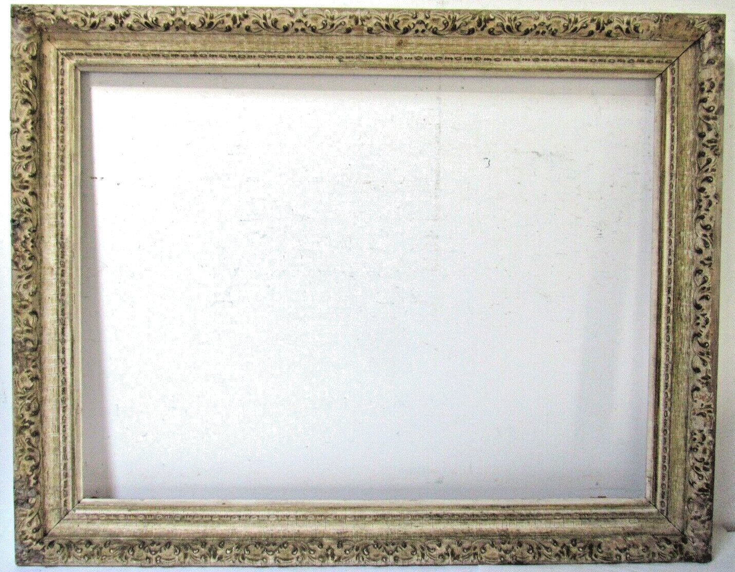 VINTAG WHITEWASH  FRAME FOR PAINTING  24  x 18 INCH  (d-100)
