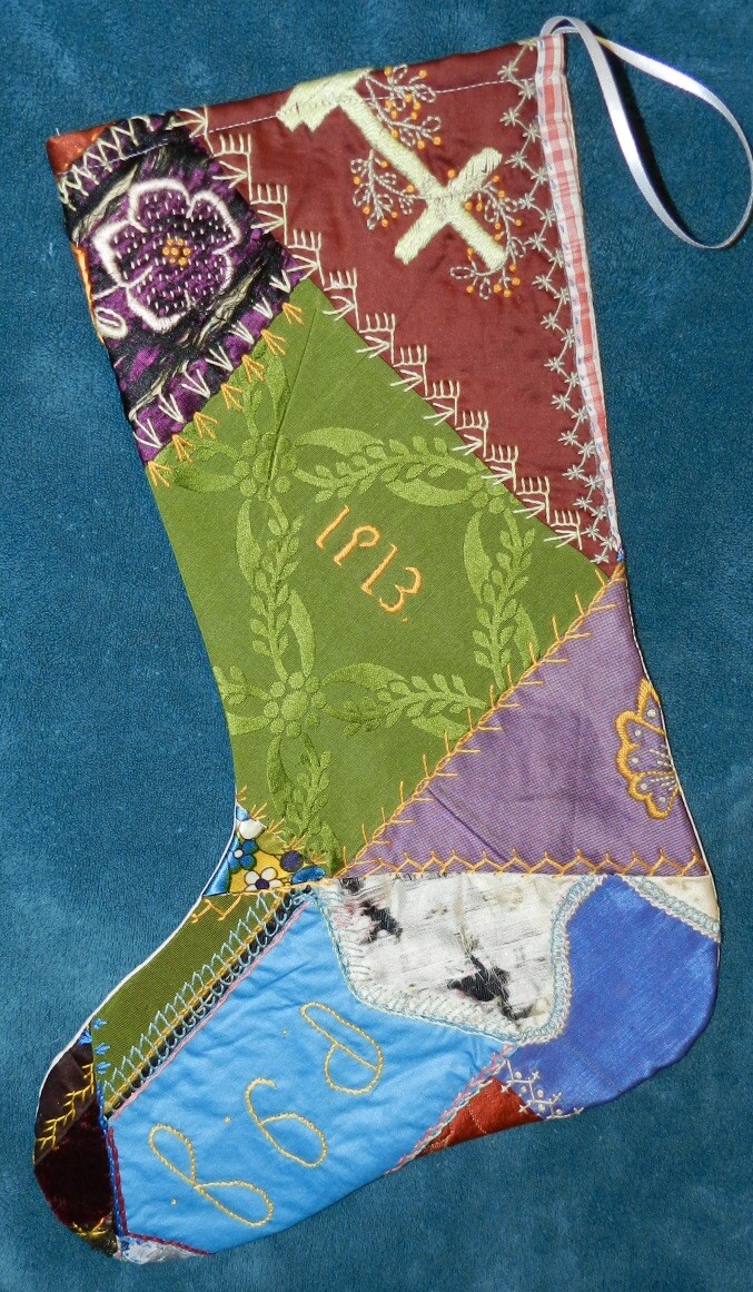 AWESOME ANTIQUE VINTAGE CRAZY QUILT CHRISTMAS STOCKING CUTTER QUILT 