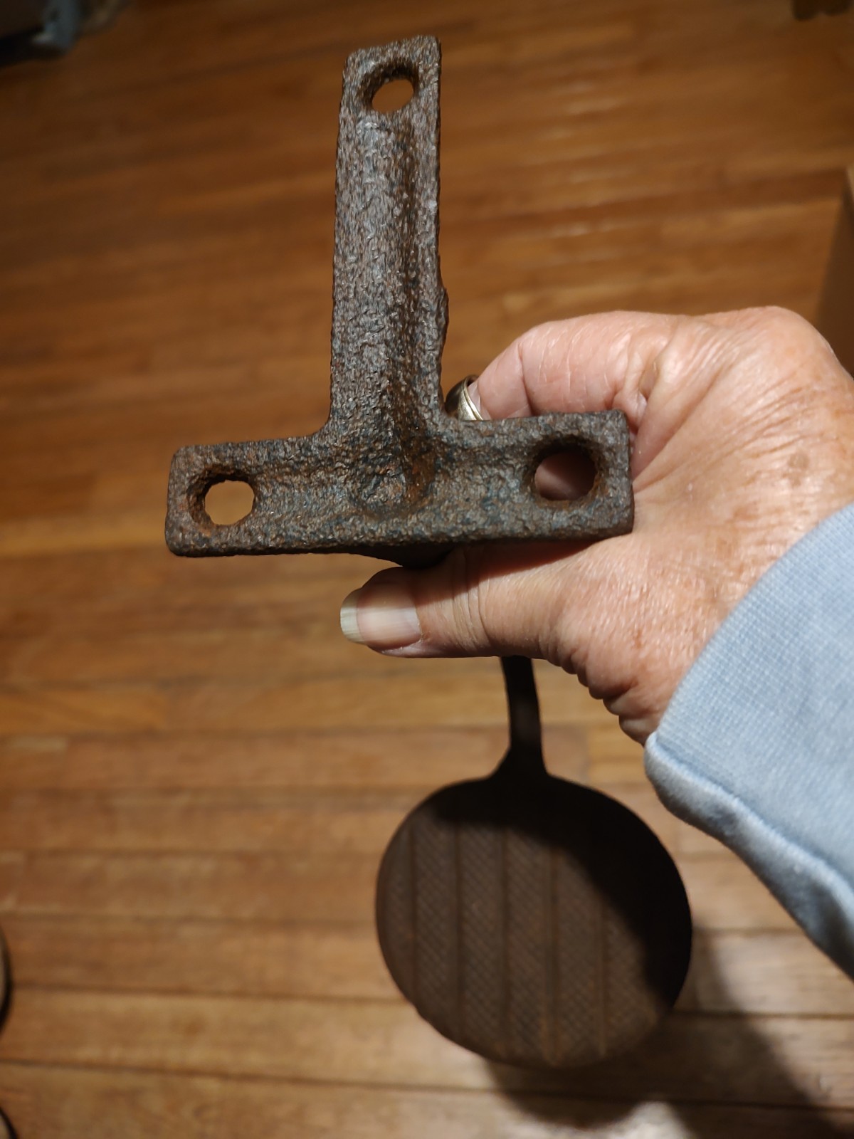 Foot Step cast iron for wagon, buggy, carriage, Model A