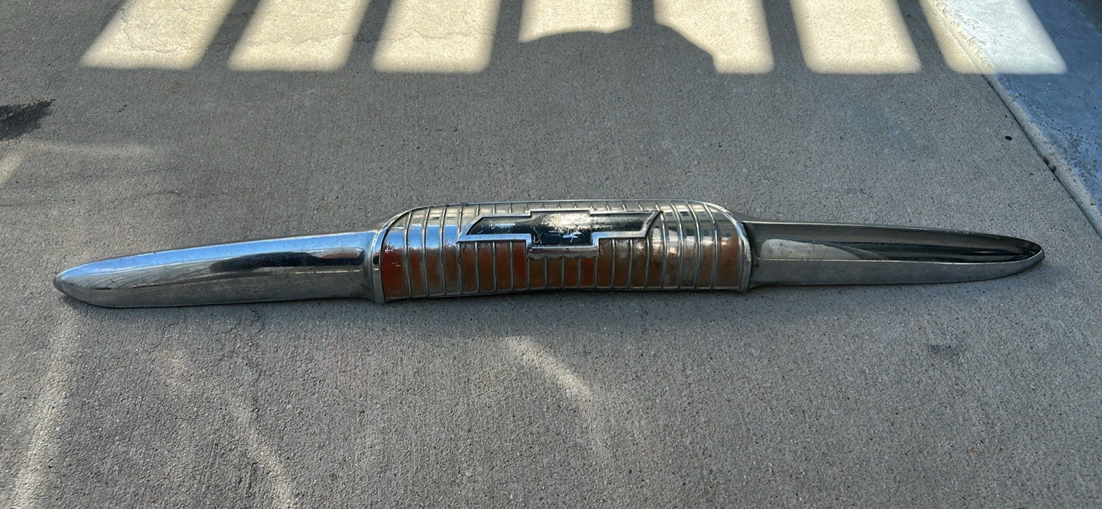 Vintage 1955 56 57 CHEVY PICKUP HOOD EMBLEM SPEAR ORNAMENT Chevrolet Vintage 1955 56 57 CHEVY PICKUP HOOD EMBLEM SPEAR ORNAMENT Chevrolet