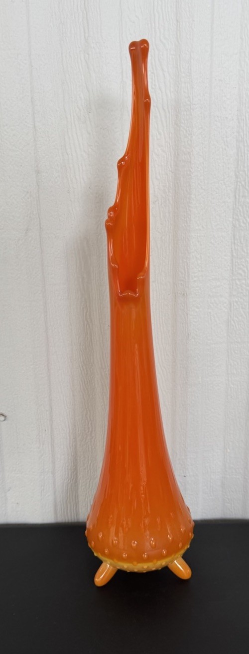Vintage MCM LE Smith Orange Slag Bittersweet Hobnail 3 Toe Swung Vase 17 Inch Vintage MCM LE Smith Orange Slag Bittersweet Hobnail 3 Toe Swung Vase 17 Inch