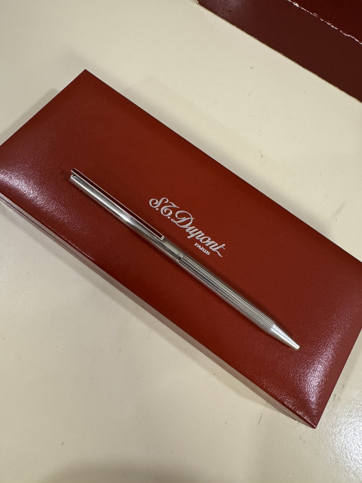 Rare S.T. Dupont 925 Sterling Silver Pen Bordeaux Red Lacquer Clip Boxed
