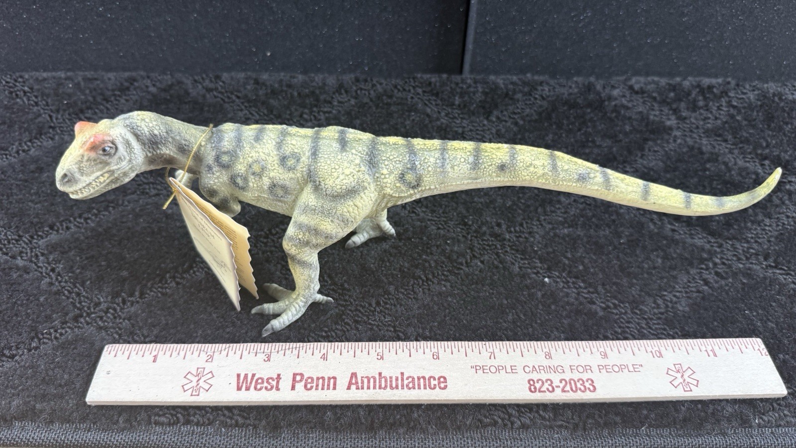 Bullyland Dinosaur model with tag--Allosaurus
