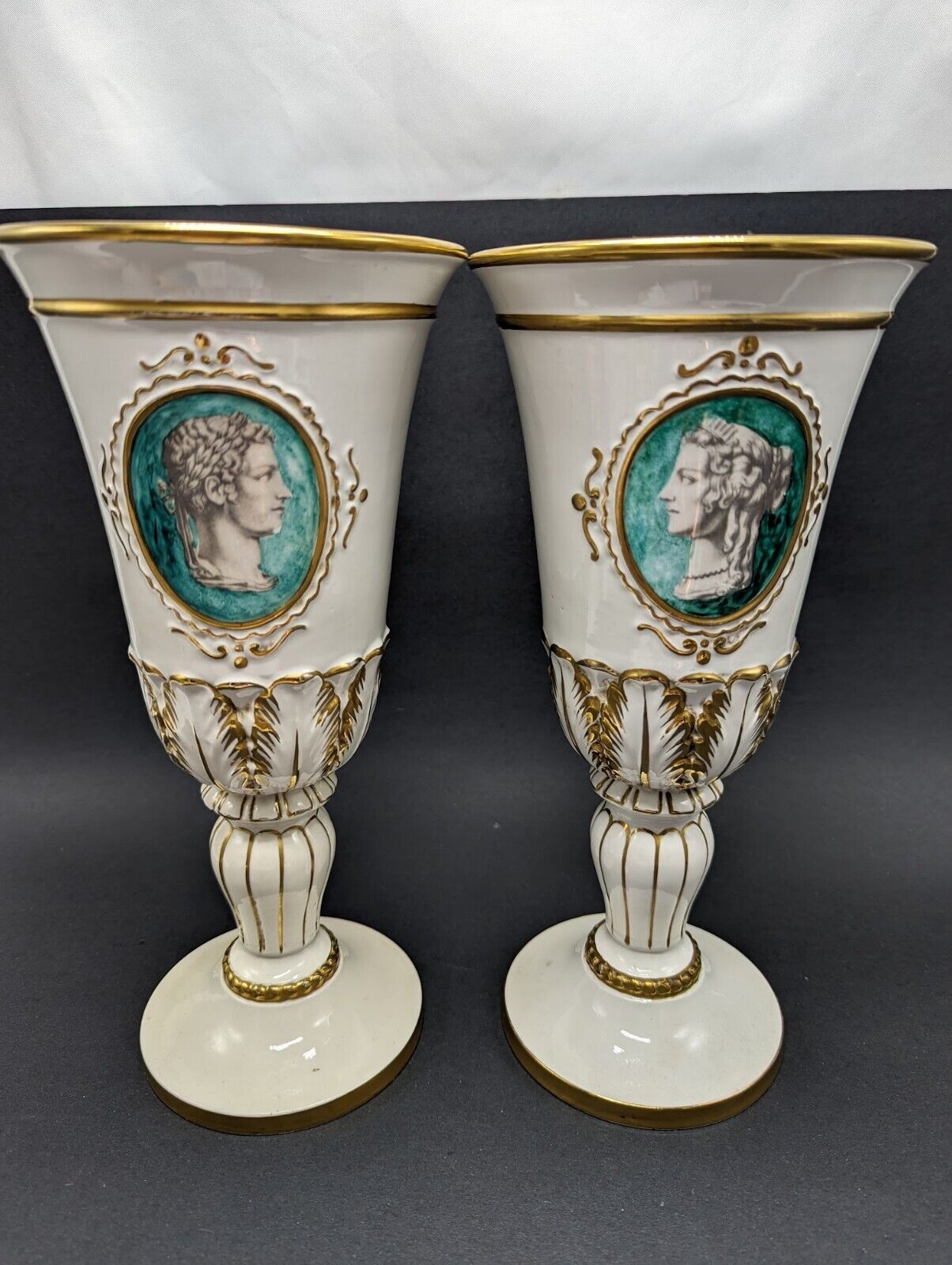 Two Vintage Ceramic Ugo Zaccagnini Vases #592 of 1496