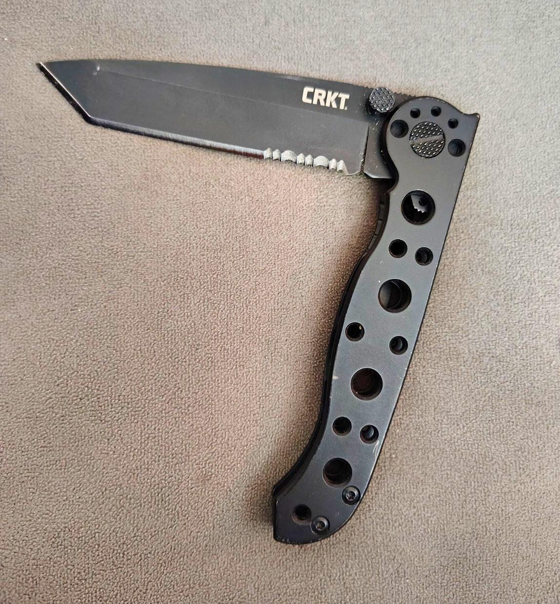 CRKT M16-10KS M16 Carson Design Tanto Combo Edge Liner Lock Pocketknife Black