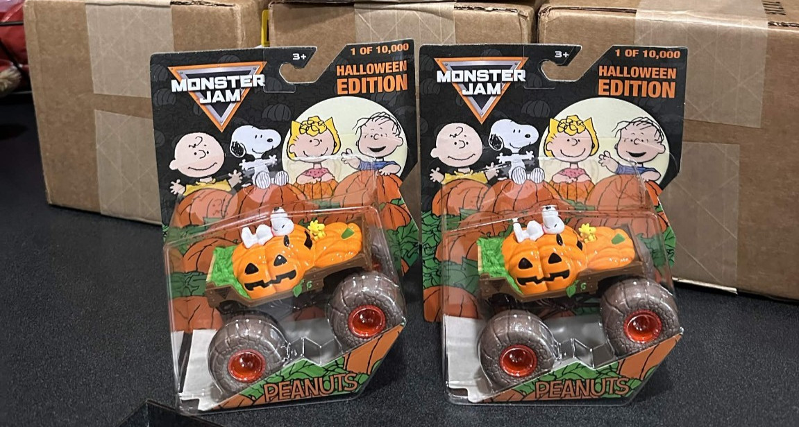 (IN-HAND) Monster Jam 1:64 Peanuts Snoopy Halloween Edition Limited Edition