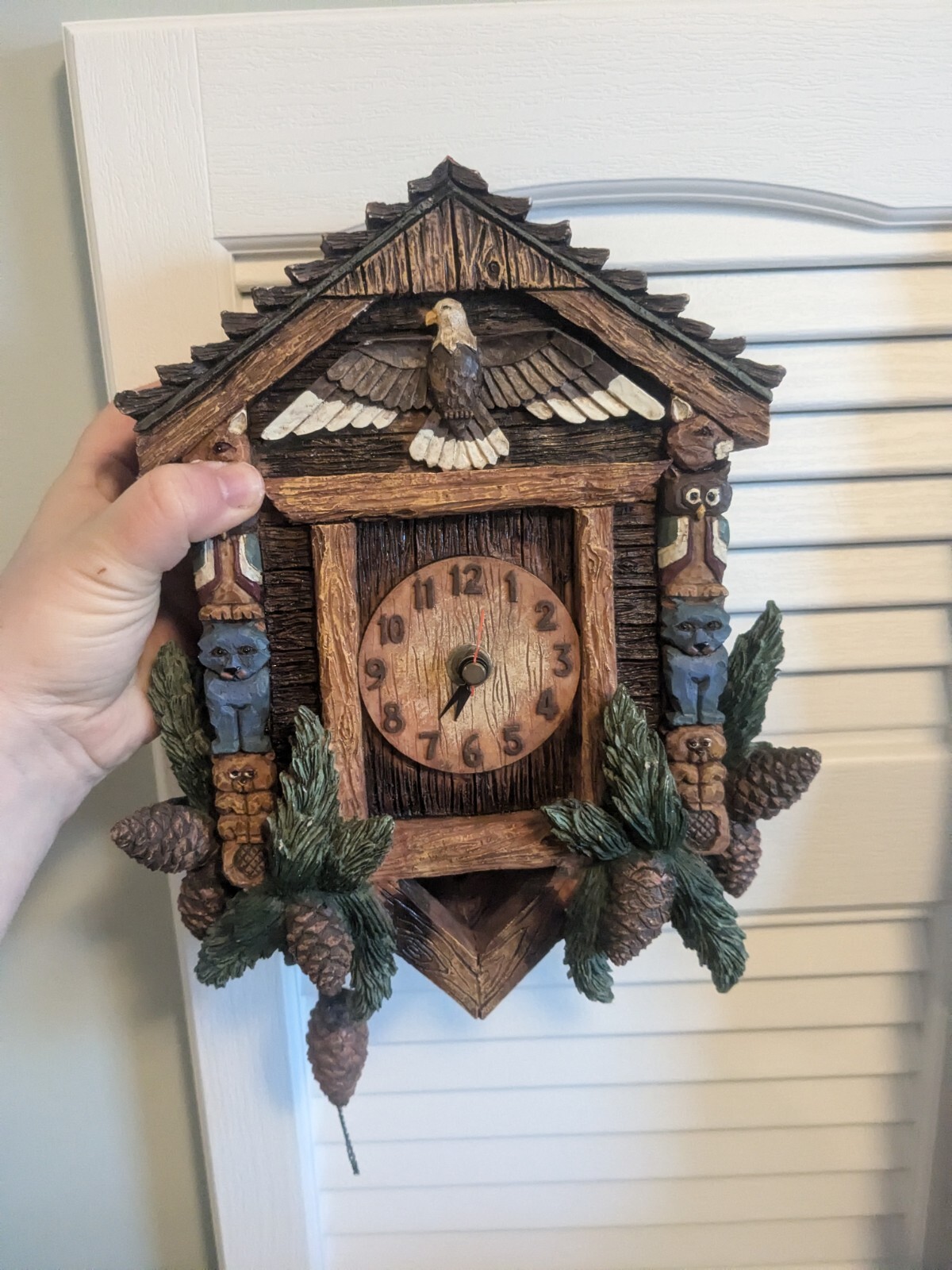 Vintage WMG 2005 Wooden Eagle Cuckoo Clock With Chains In Working Condition