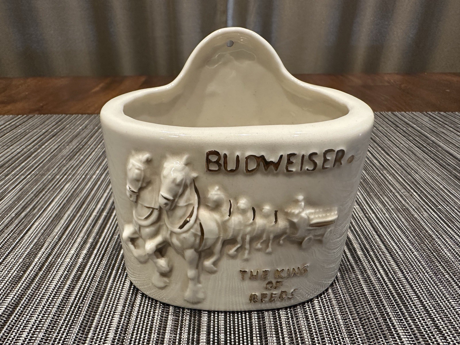 Jim Beam Budweiser Clydesdale Wall Pocket Holder St Louis 13th Convention 1983