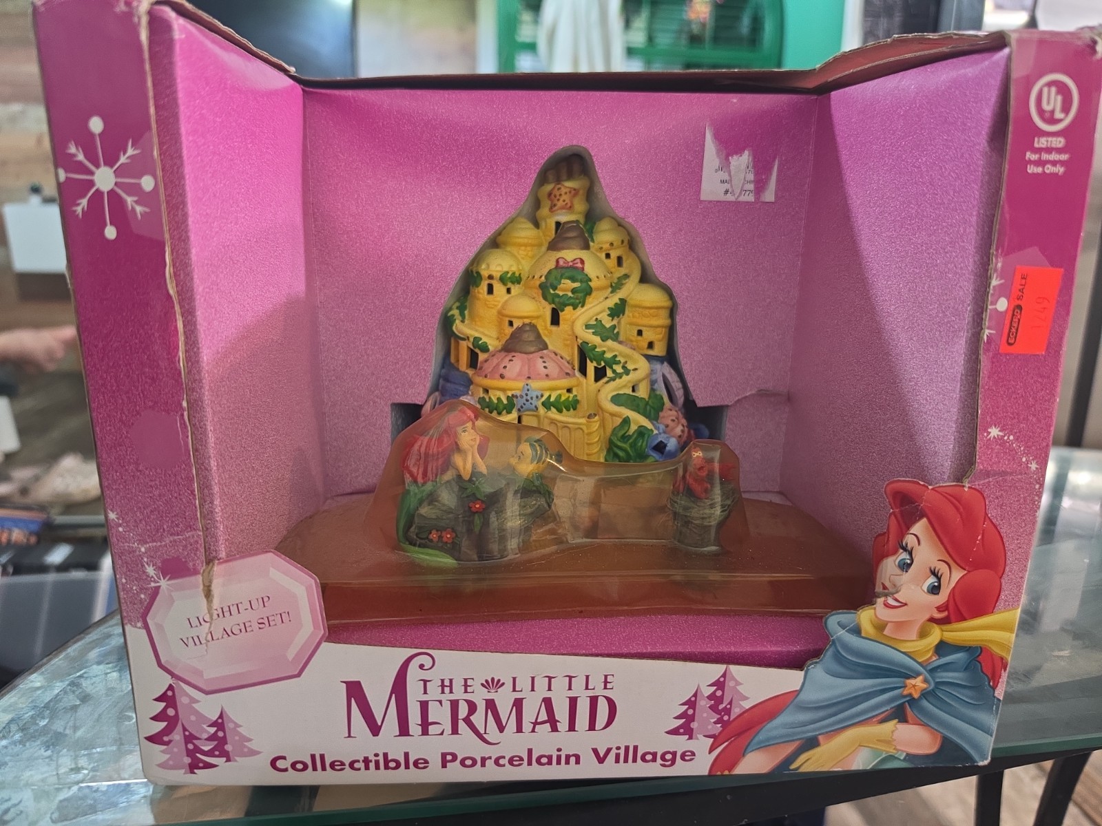 Disney Princess The Little Mermaid Light Up Porcelain Village Palace Set
