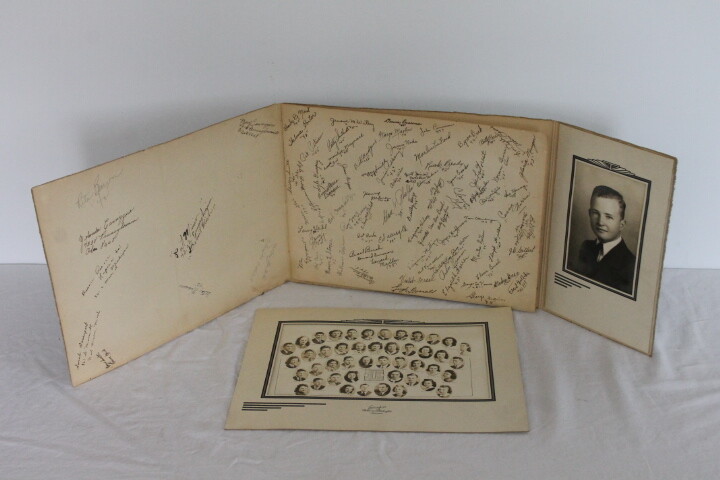 Class of 1942 Ypsilanti Mich High School Photo w/ Signatures Senior Memories