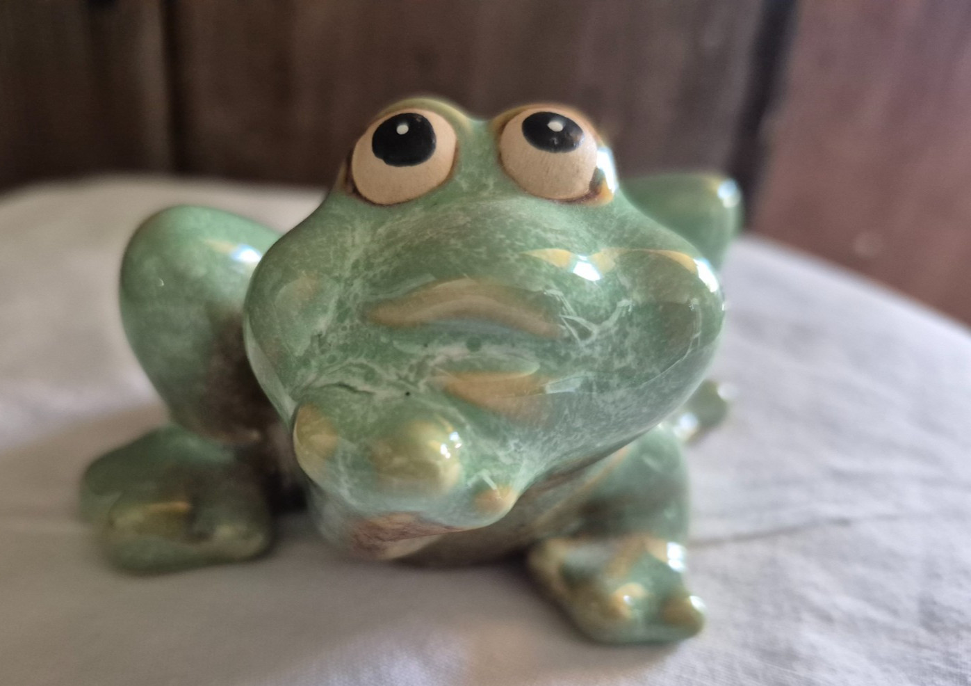 Vintage Speckled Ceramic Frog Figurine Novelty Whimsical Googly Eyes Desk Pet Vintage Speckled Ceramic Frog Figurine Novelty Whimsical Googly Eyes Desk Pet
