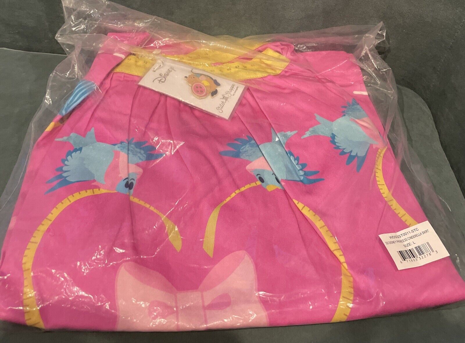 Loungefly Stitch Shoppe Disney Princess Cinderella Skirt Size Large L LG And Pin