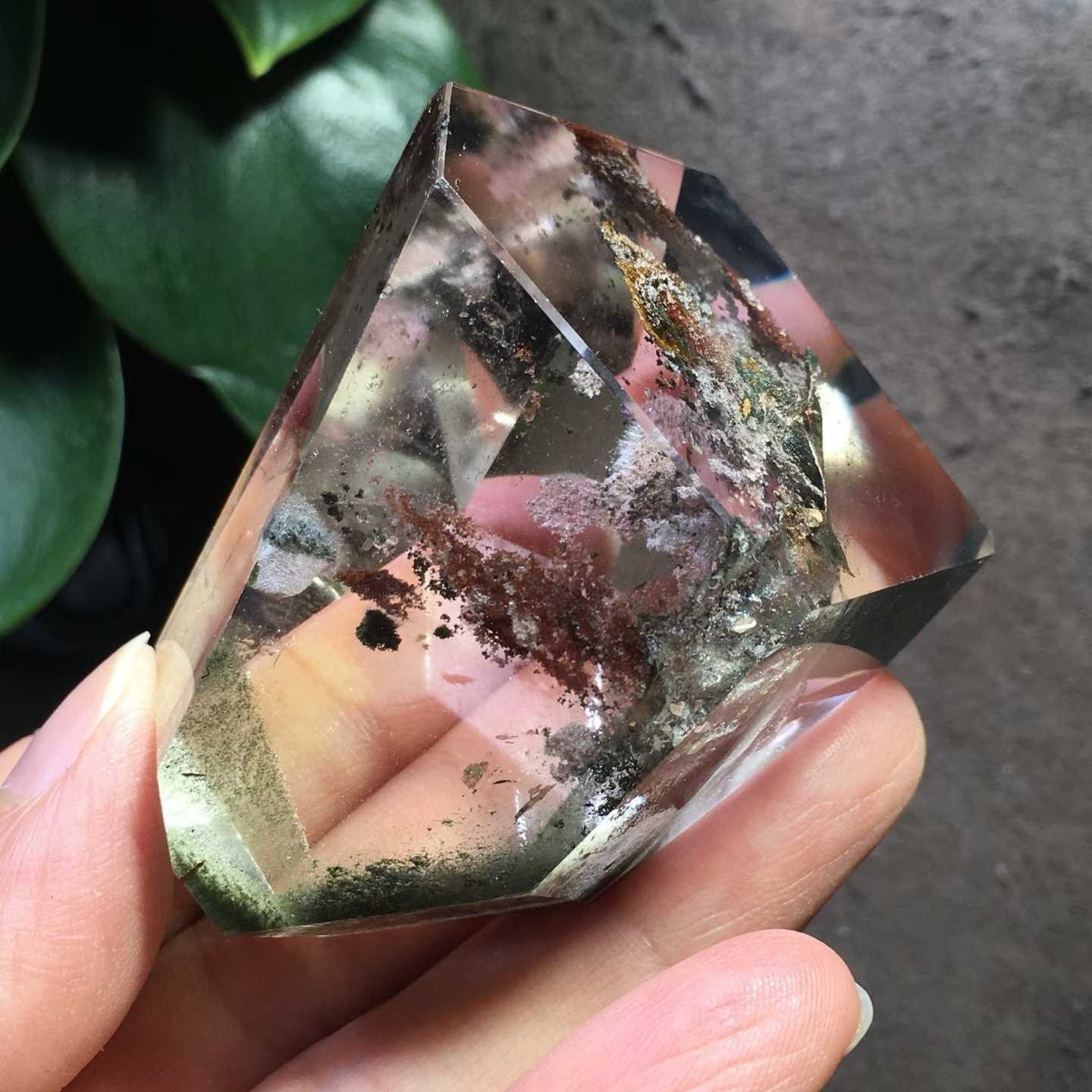 109g Natural Green Phantom Quartz Freeform Crystal Mineral Reiki Heal Decor
