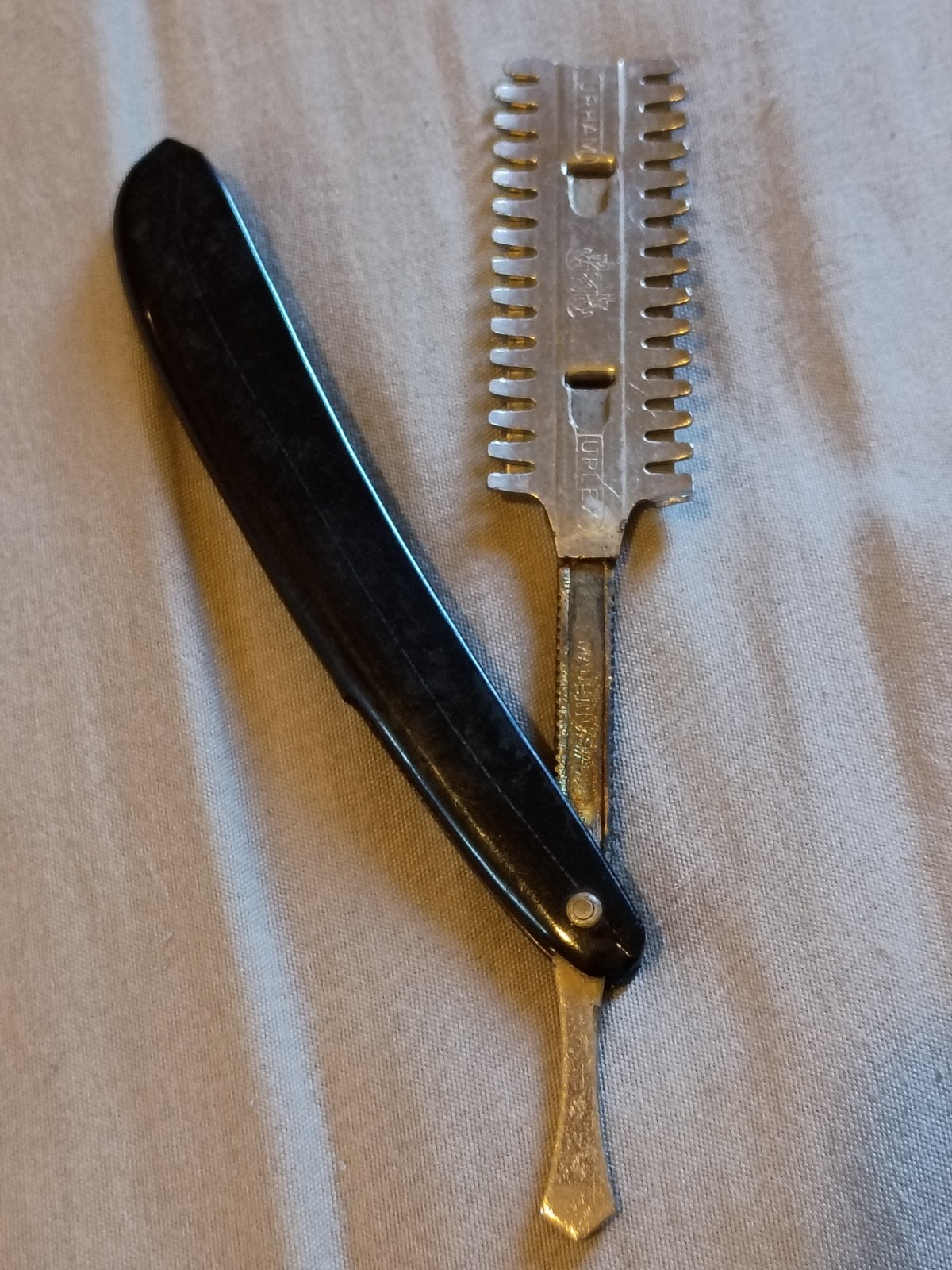 Vintage Durham Duplex Straight Razor.