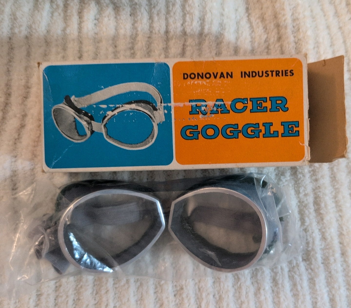 Vintage Racing Goggles Donavan Industries 1950s era goggles 