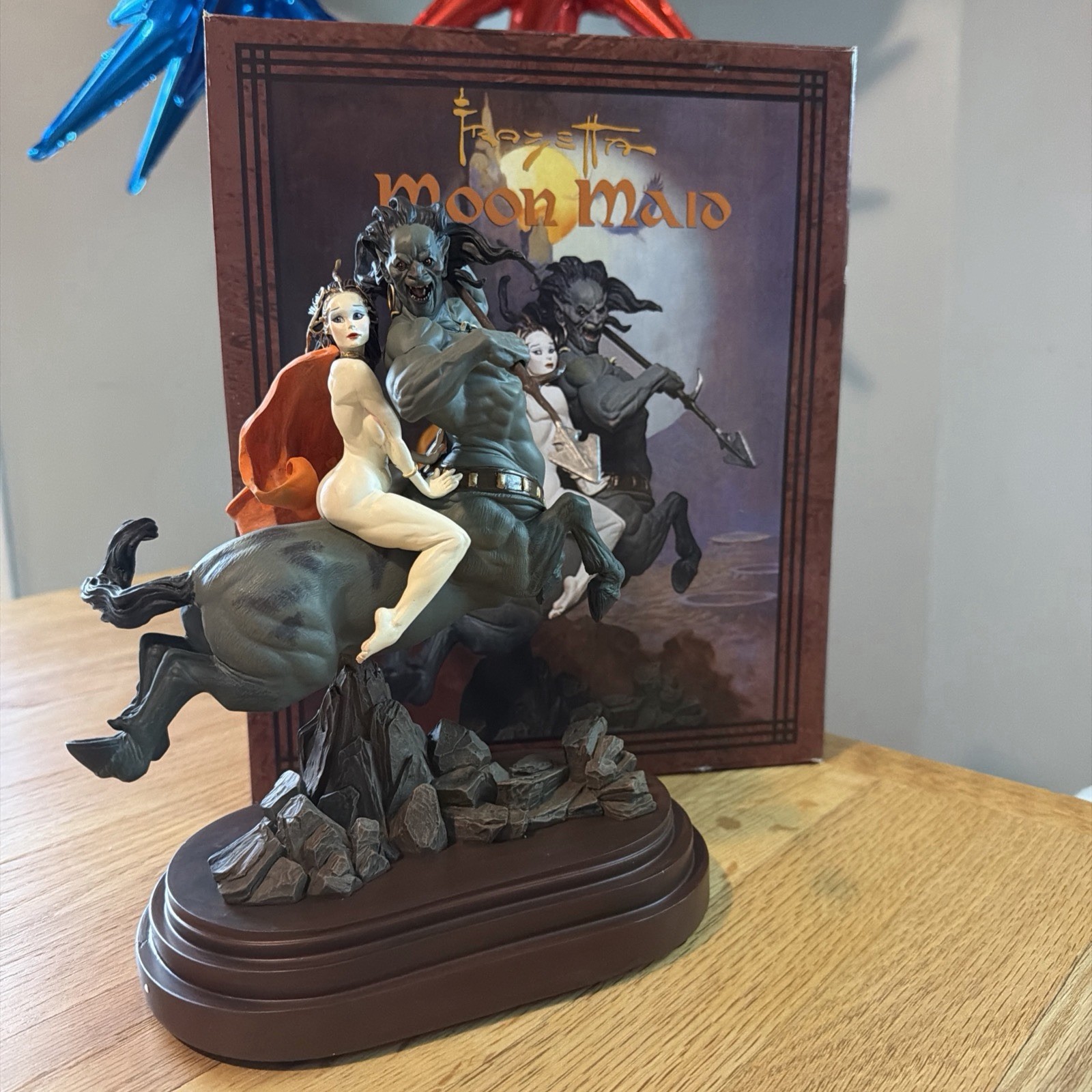 ReelArt Studios Frazetta Moon Maid Statue MIB