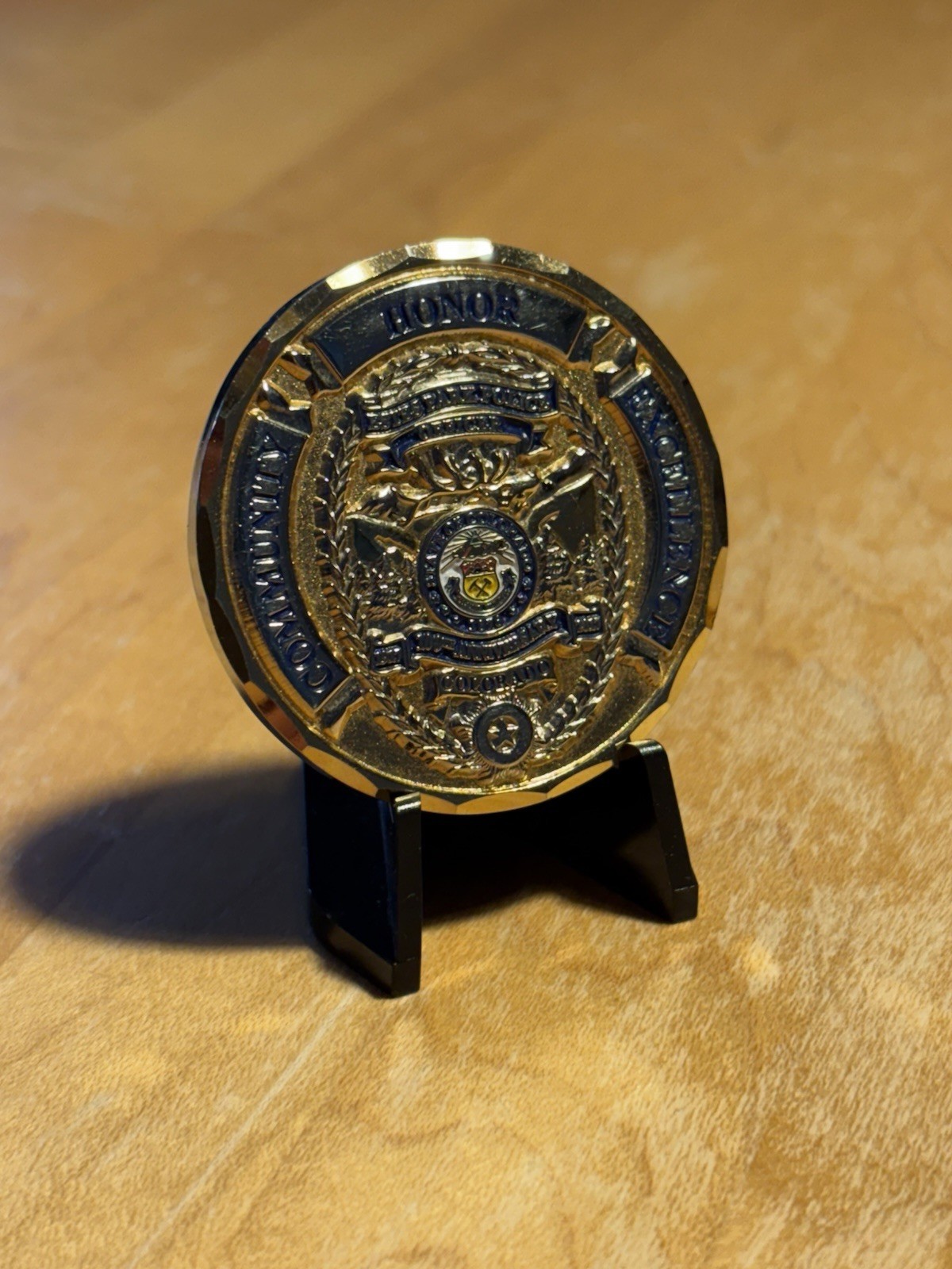 Estes Park Police Department Centennial Challenge Coin 1917-2017 ~ Colorado Estes Park Police Department Centennial Challenge Coin 1917-2017 ~ Colorado