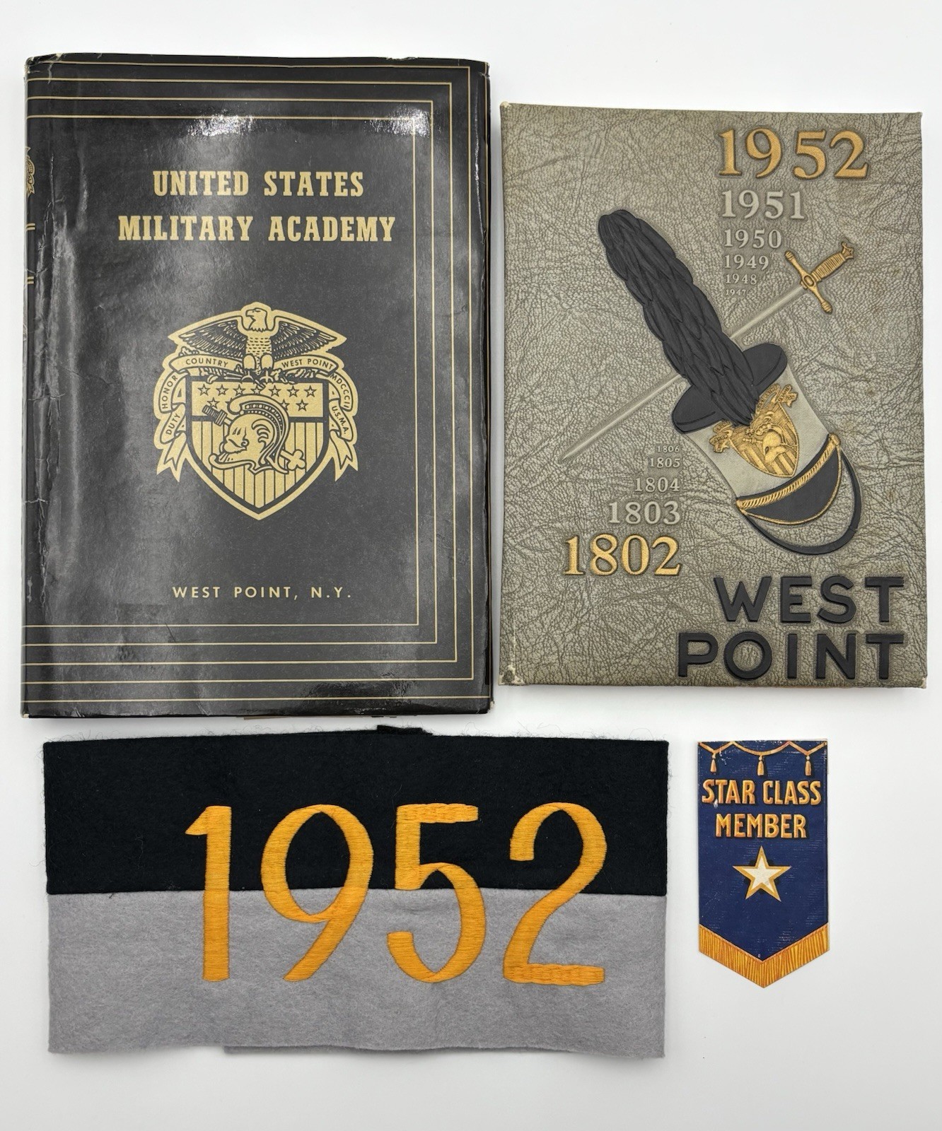 1952 WEST POINT THE POINTER CALENDAR MILITARY ACADEMY w/ ARMBAND & BOOK COVER +