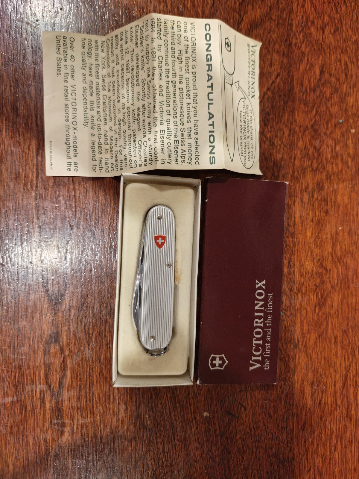 NOS Vintage Victorinox CADET with Ribbed Scales, 1986-1990, Original Box