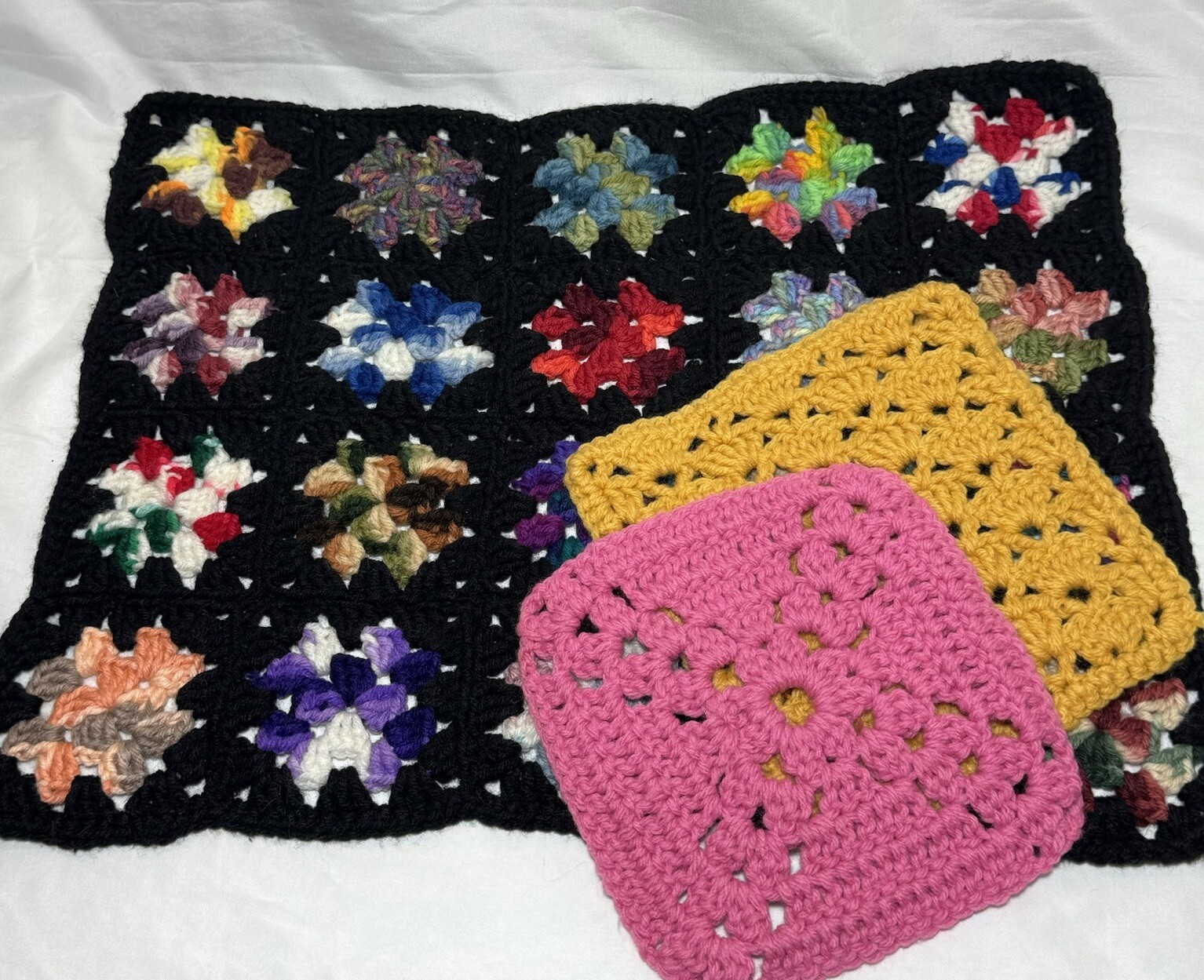 Lot Of 3 VTG Hand Crochet Hot Pads Trivets Pot Holders Colorful Granny Cottage