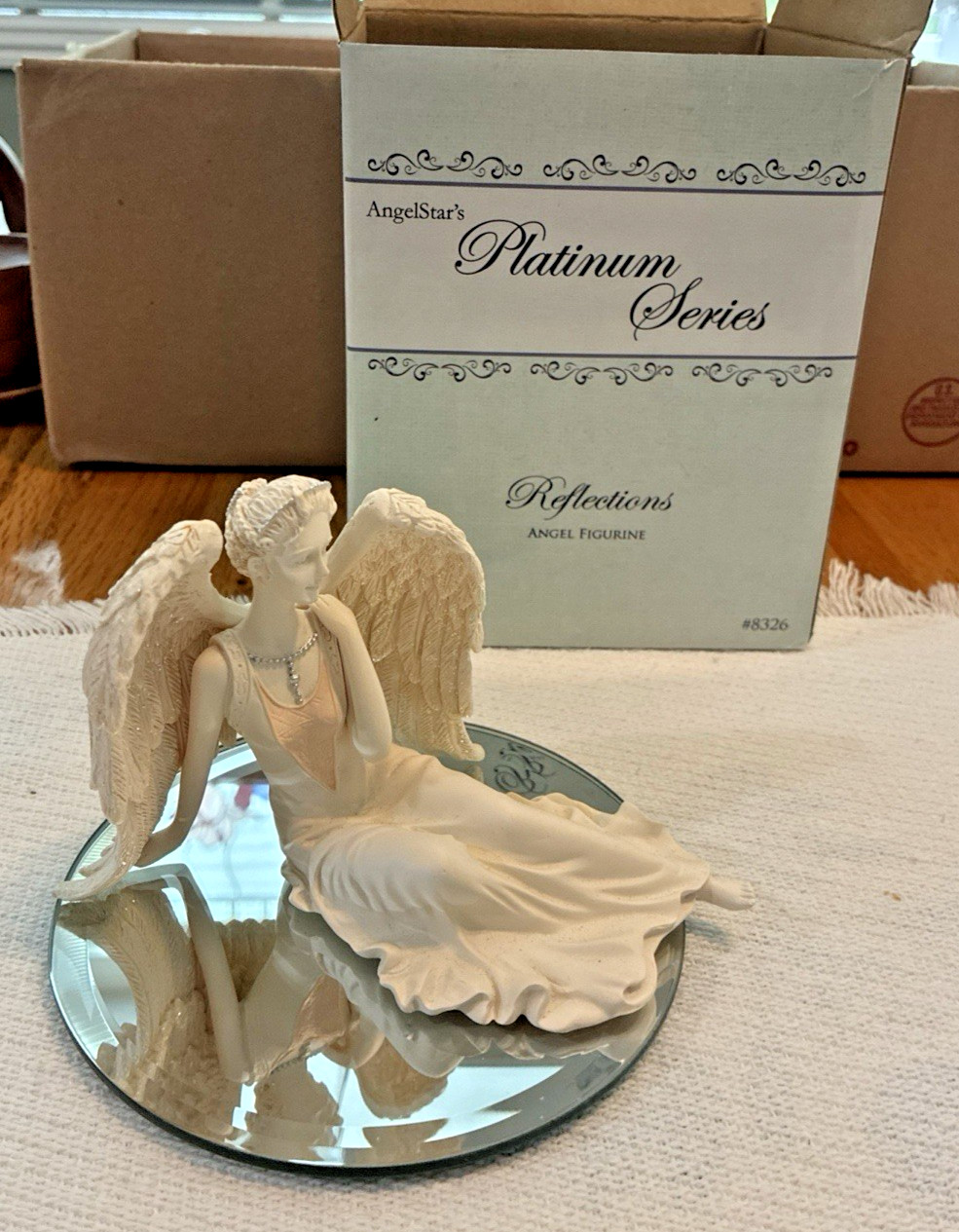 AngelStar Platinum Series Reflections Figurine #8326 2009-2012 with mirror