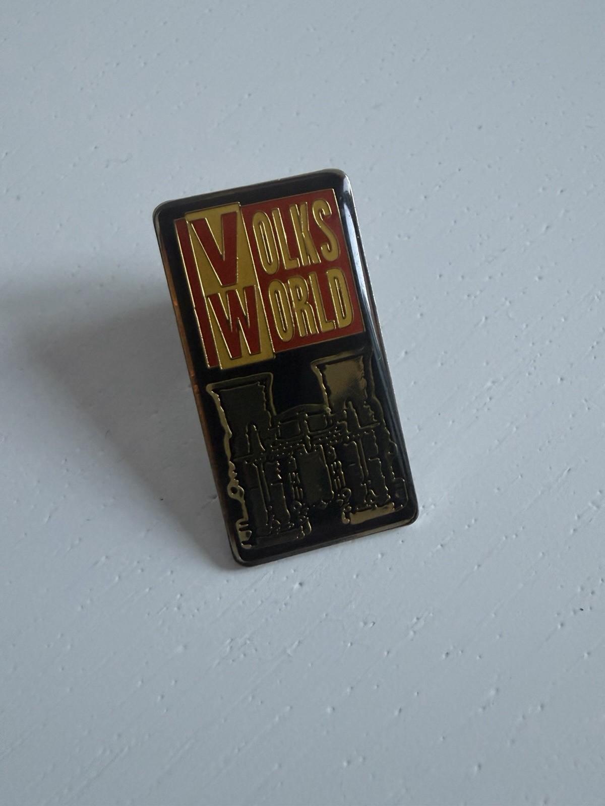 Vintage 1980's Volkswagen Motor Car 'Volks World' Pin Badge