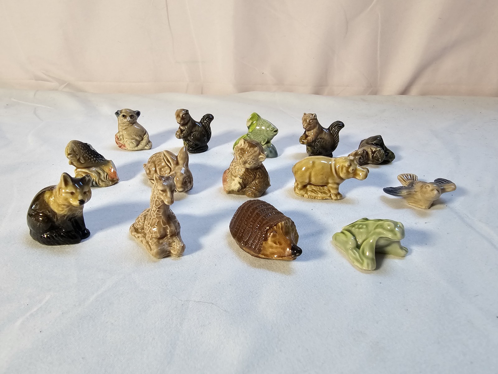 Vintage Wade England Ceramic Animal Figurines Lot of 14 Assorted Animals Chips