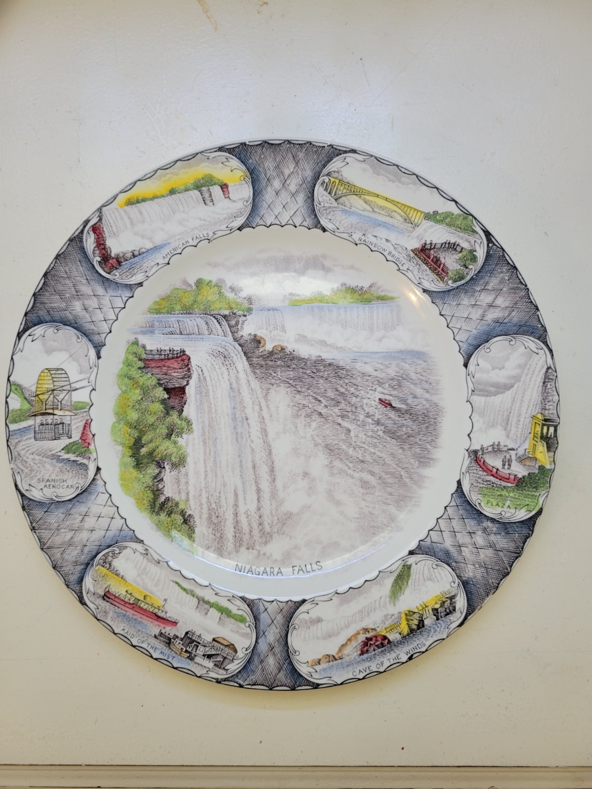 Vintage Swinnertons Staffordshire Niagara Falls 10\