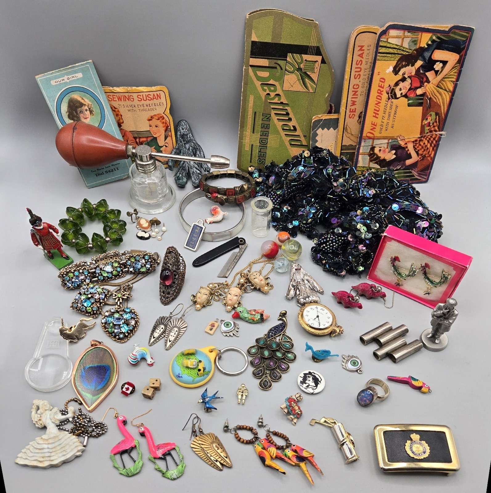 Antique Vintage  Grandma's Junk Drawer Lot