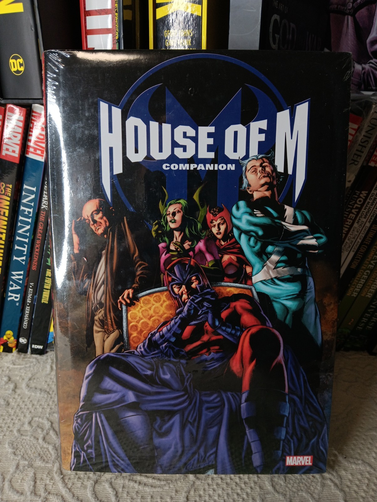 House of M Omnibus Companion REGULAR COVER Marvel Comics HC Hardcover New Sealed