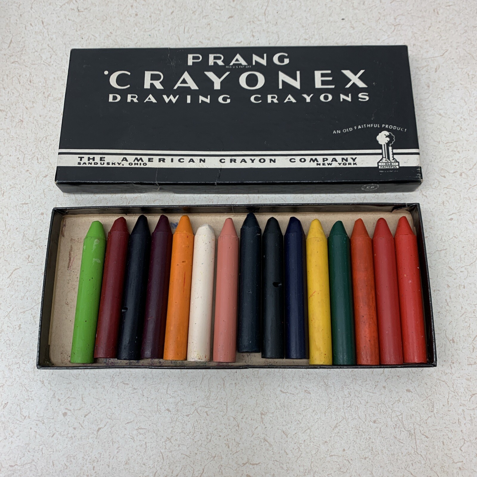 Vintage Crayonex Crayons Prang USA 16 Color No. 253 *Only 15 Inside