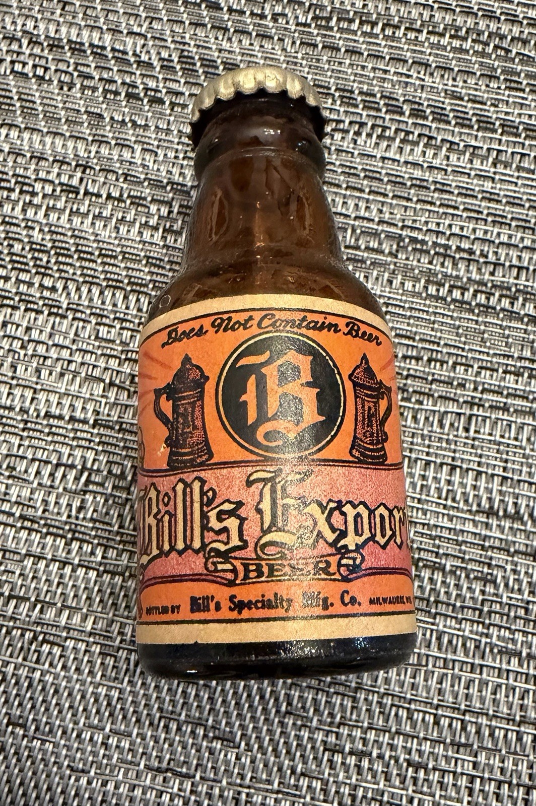 Vintage EMPTY Bill’s Export Beer Mini Bottle Milwaukee WI Paper Label Cap