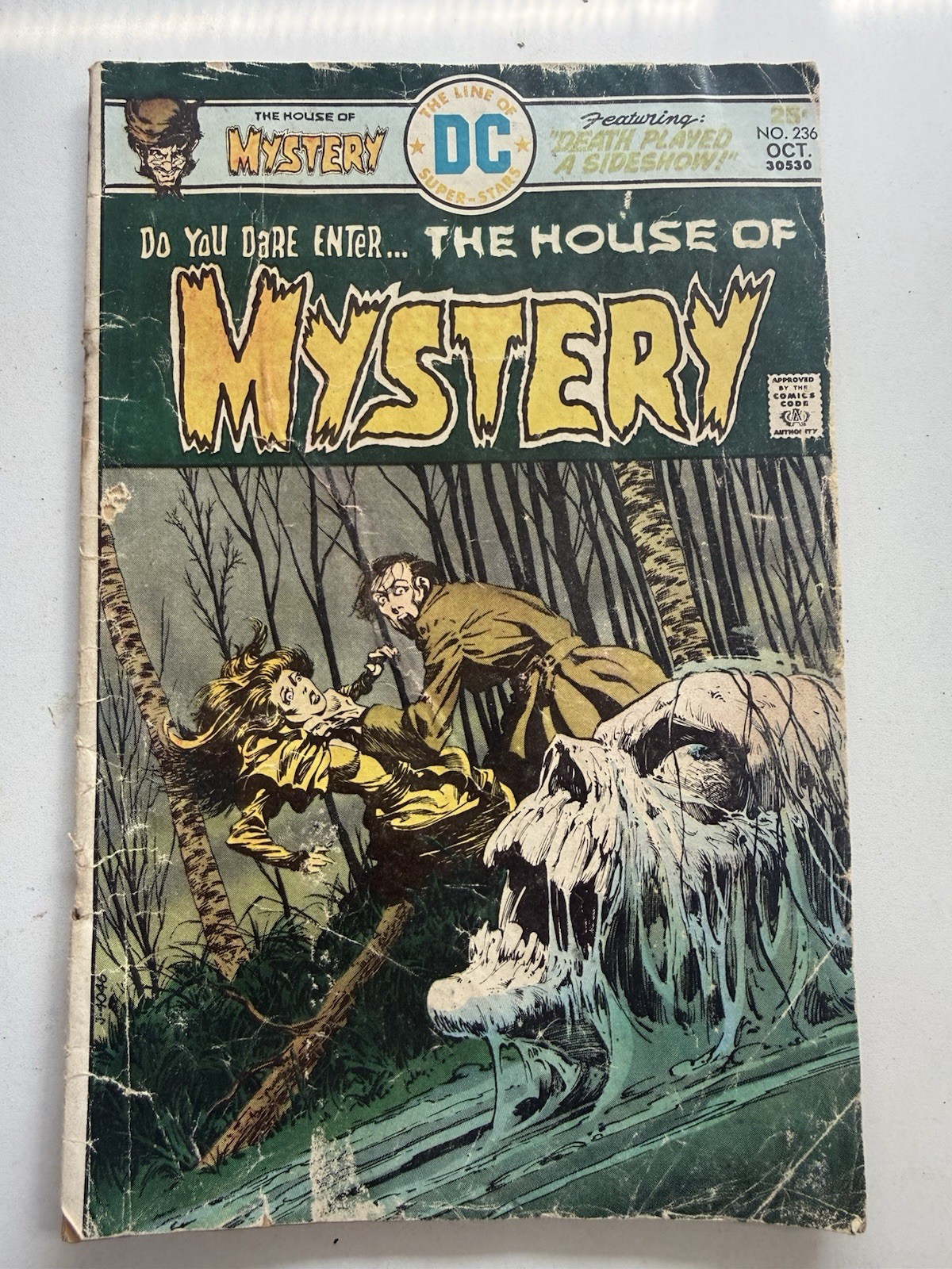 DC THE HOUSE OF MYSTERY No. 236 (1975) Wrightson Cover Adams Inks Ditko VG/FN DC THE HOUSE OF MYSTERY No. 236 (1975) Wrightson Cover Adams Inks Ditko VG/FN