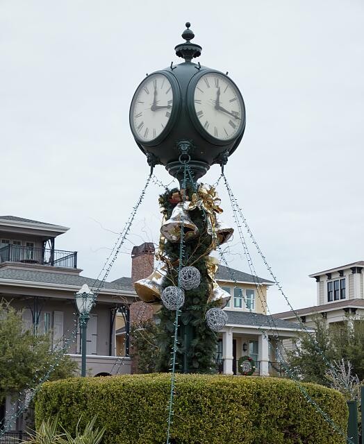 Photo:Pensacola Florida Christmas Street Clock Holiday Decoration 2010s