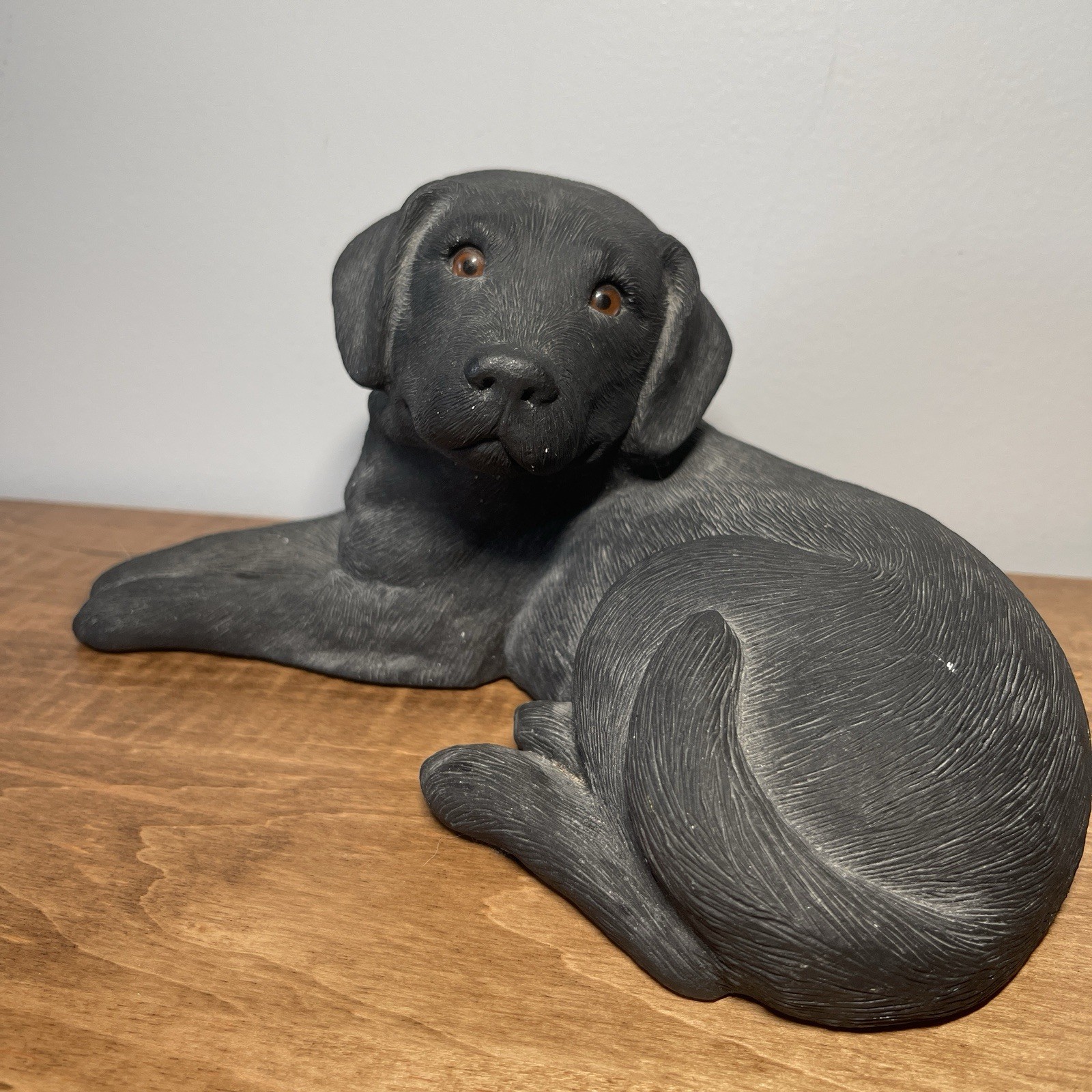 SANDICAST 1984 Labrador Black W/ BROWN EYES SIGNED SANDRA BRUE - Made In U.S.A