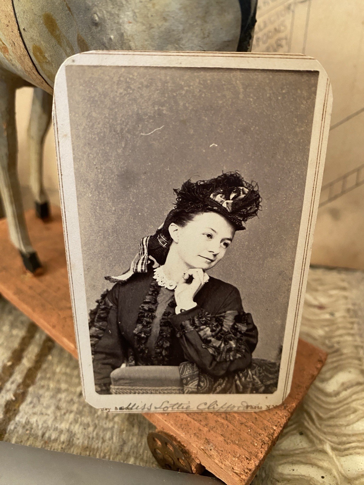 Antique CDV Lottie Clifford Actress Gurney New York 1864-66 2c Revenue Stamp
