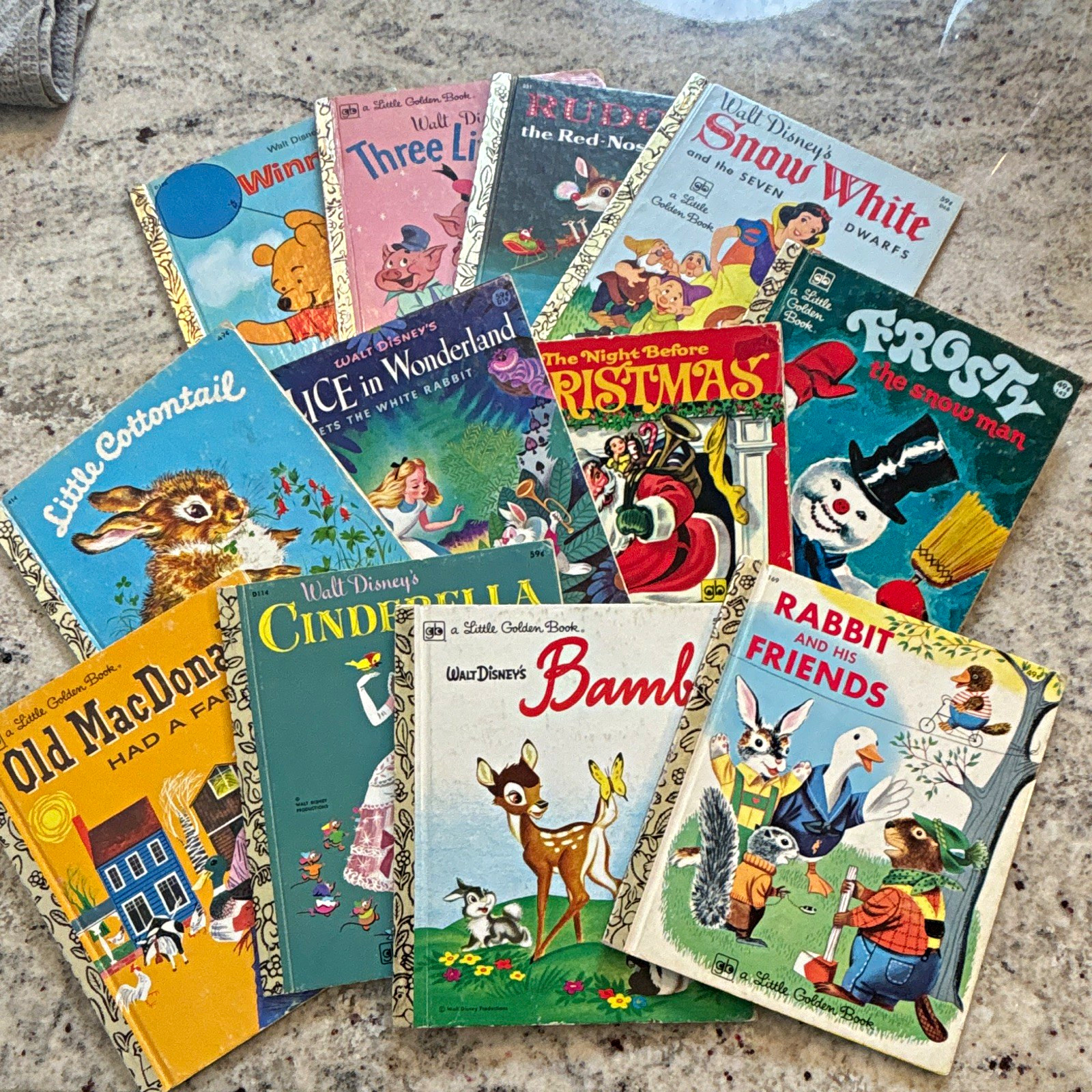 💛⭐️Lot of 12 vintage little golden books 💛⭐️Lot of 12 vintage little golden books