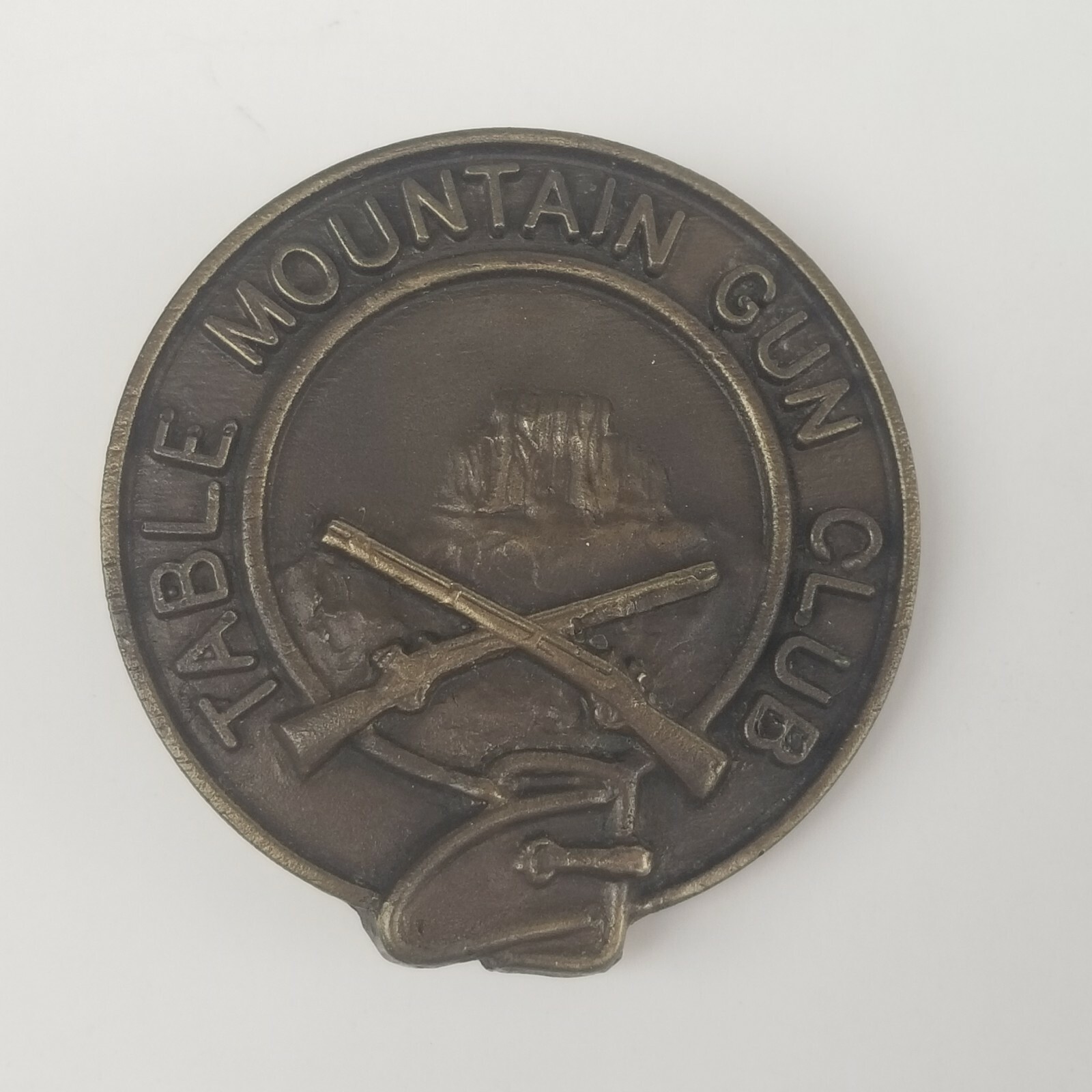 VINTAGE TABLE MOUNTAIN GUN CLUB MARKSMAN BELT BUCKLE