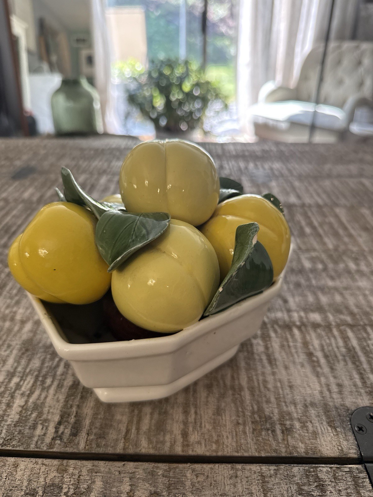 COSTA Made In Italy Number 74079. Ceramic Bowl Of Peaches. MCM.￼
