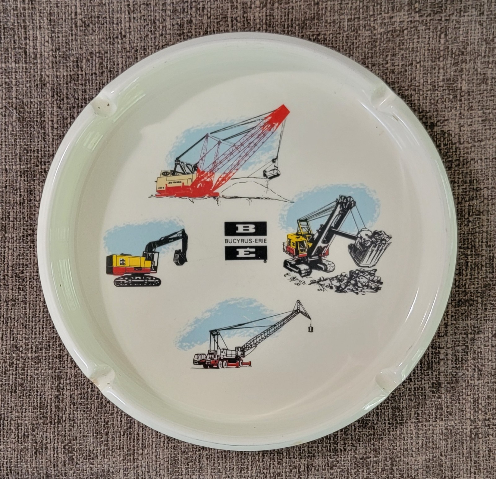 Vintage Bucyrus Erie Heavy Construction Advertising Ashtray - EXC