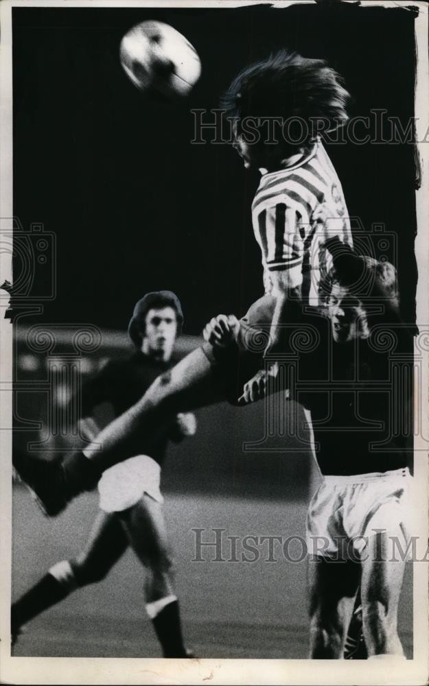 1973 Press Photo Dan Counce of St Louis vs Frank Miehle of CSU at soccer