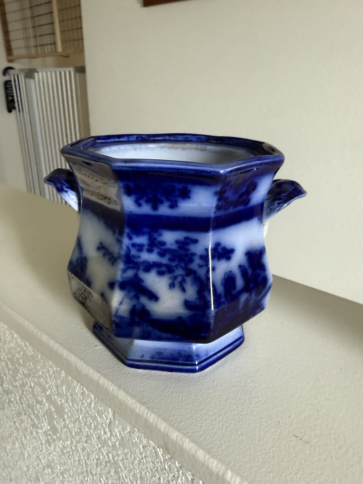 Antique Davenport Flow Blue AMOY  Sugar Bowl, 7 1/2\