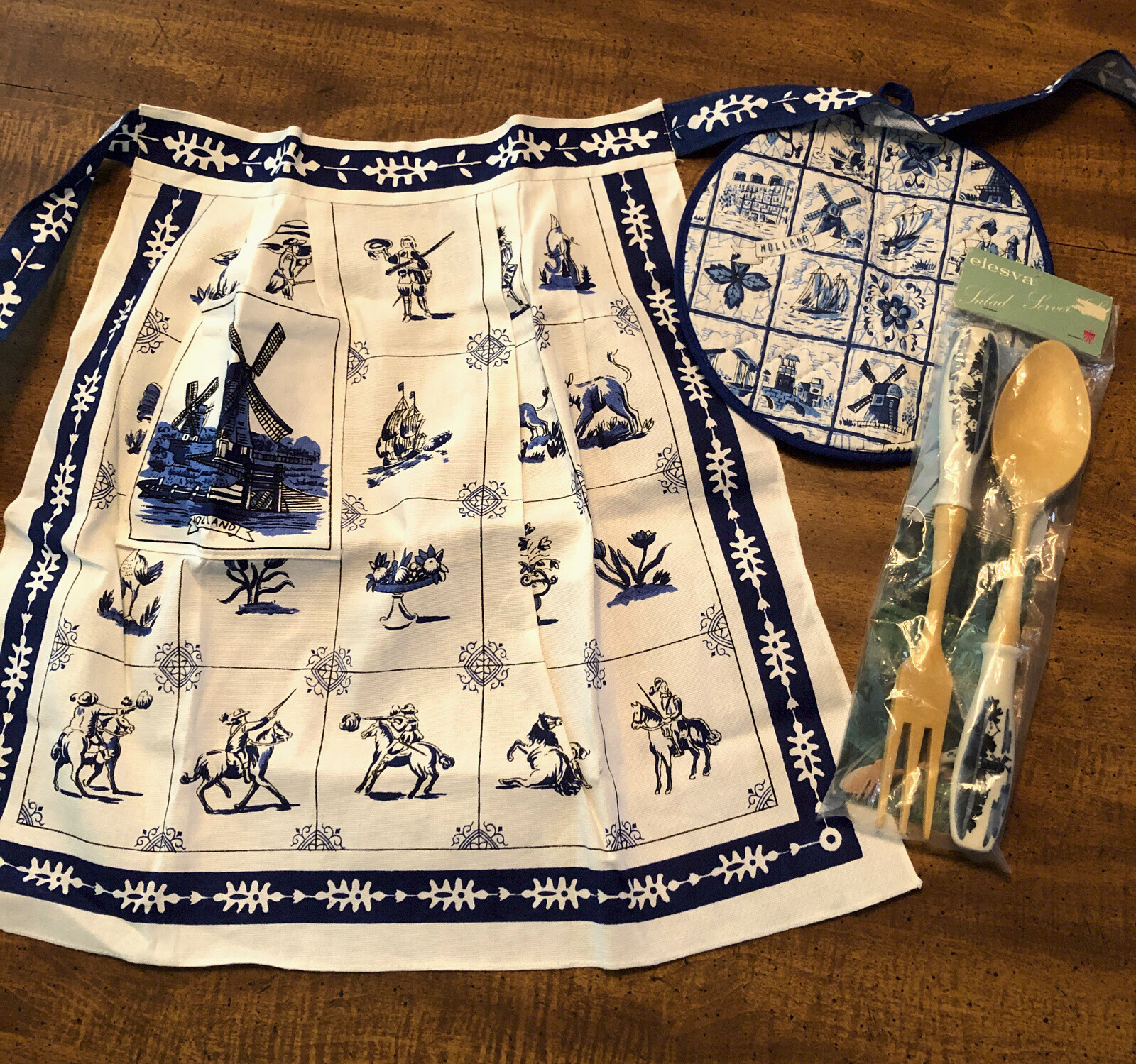 VTG Dutch Holland Half Apron & Hot Pad & Salad Server Set NEW VTG Dutch Holland Half Apron & Hot Pad & Salad Server Set NEW