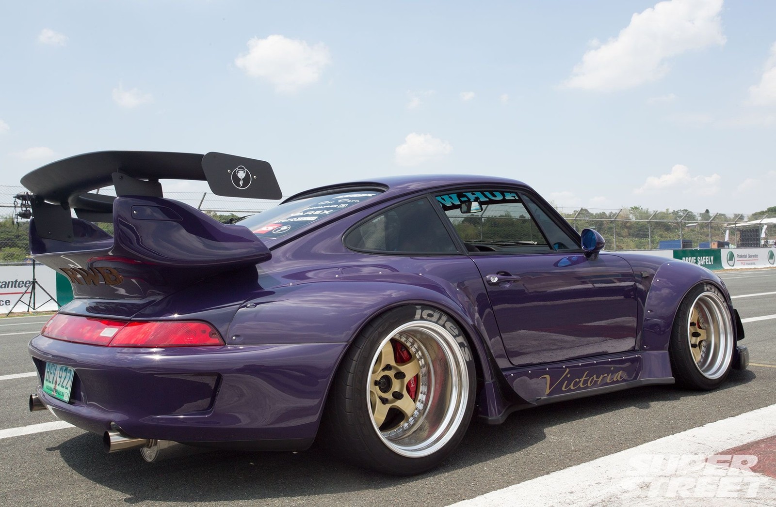 Cars 1994 porsche 993 carrera 2 rwb bodykit Art Print Poster 11x17