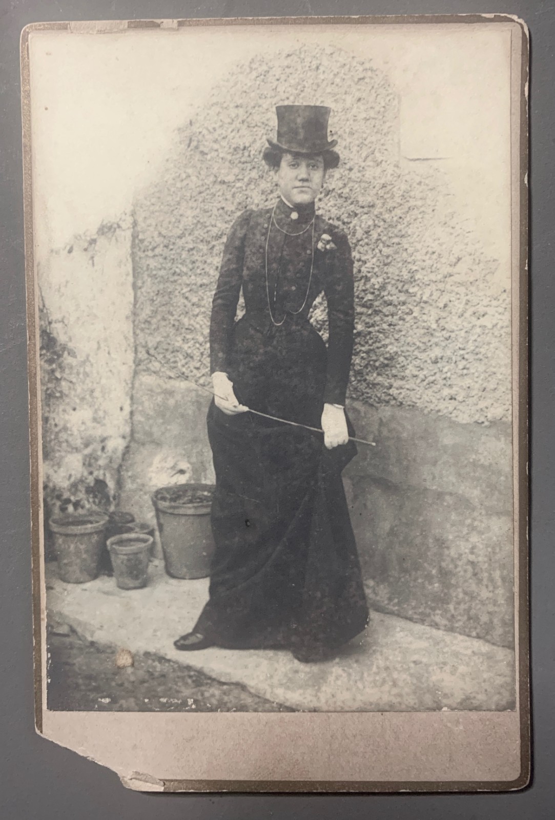 Rare PHOTO CABINET 1902 Lisbon Portugal WOMAN IN AMAZON Top Hat