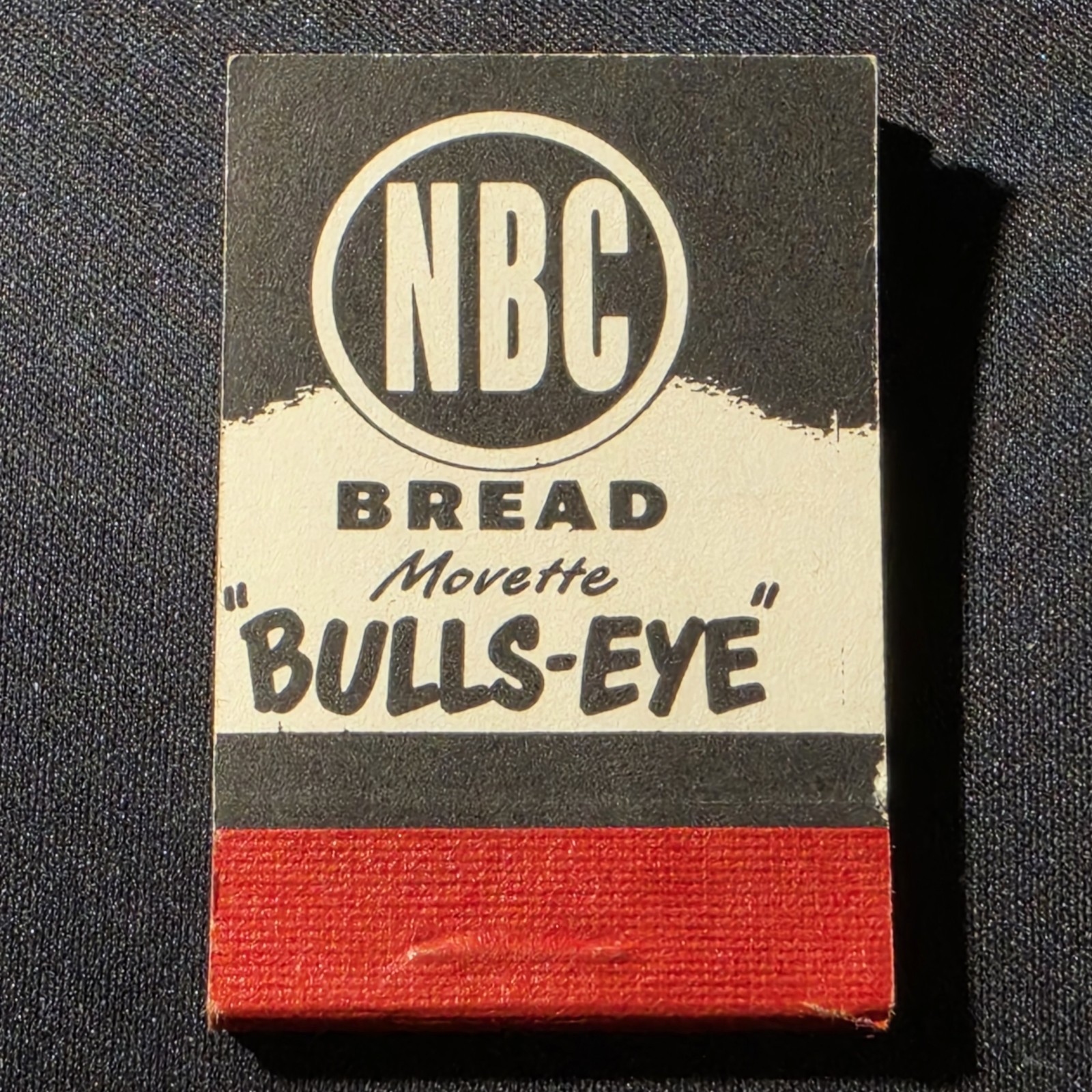 Vintage NBC Bread Bulls Eye Movette Mini Flip Book National Biscuit Co 1950s Toy