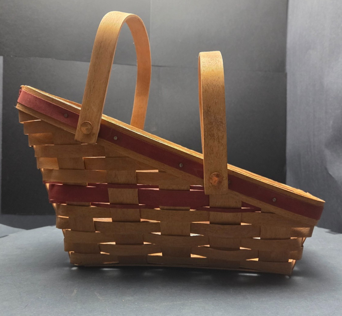 Longaberger 1991 Large Vegetable Basket Swing Handle Plastic Protector Handwoven