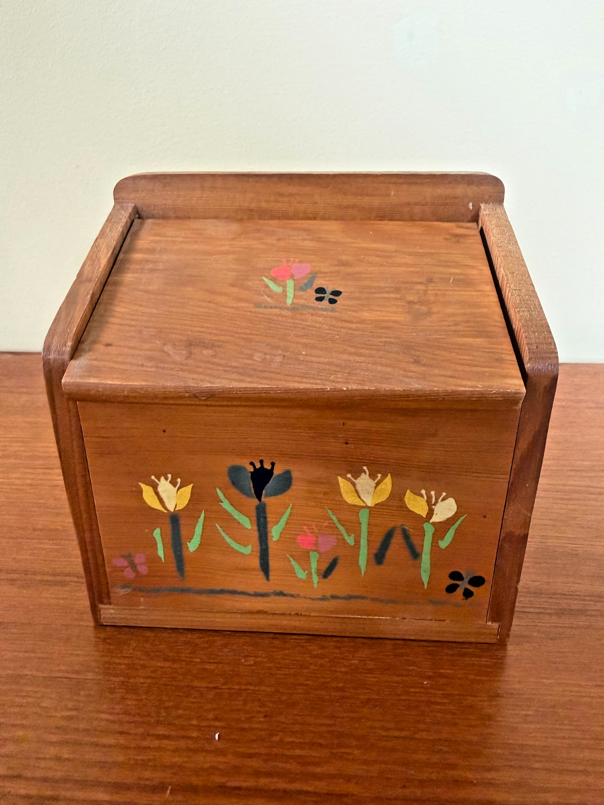 Vintage Himark Gourmet Kitchen Hanging Recipe File Wooden Box Flowers Country