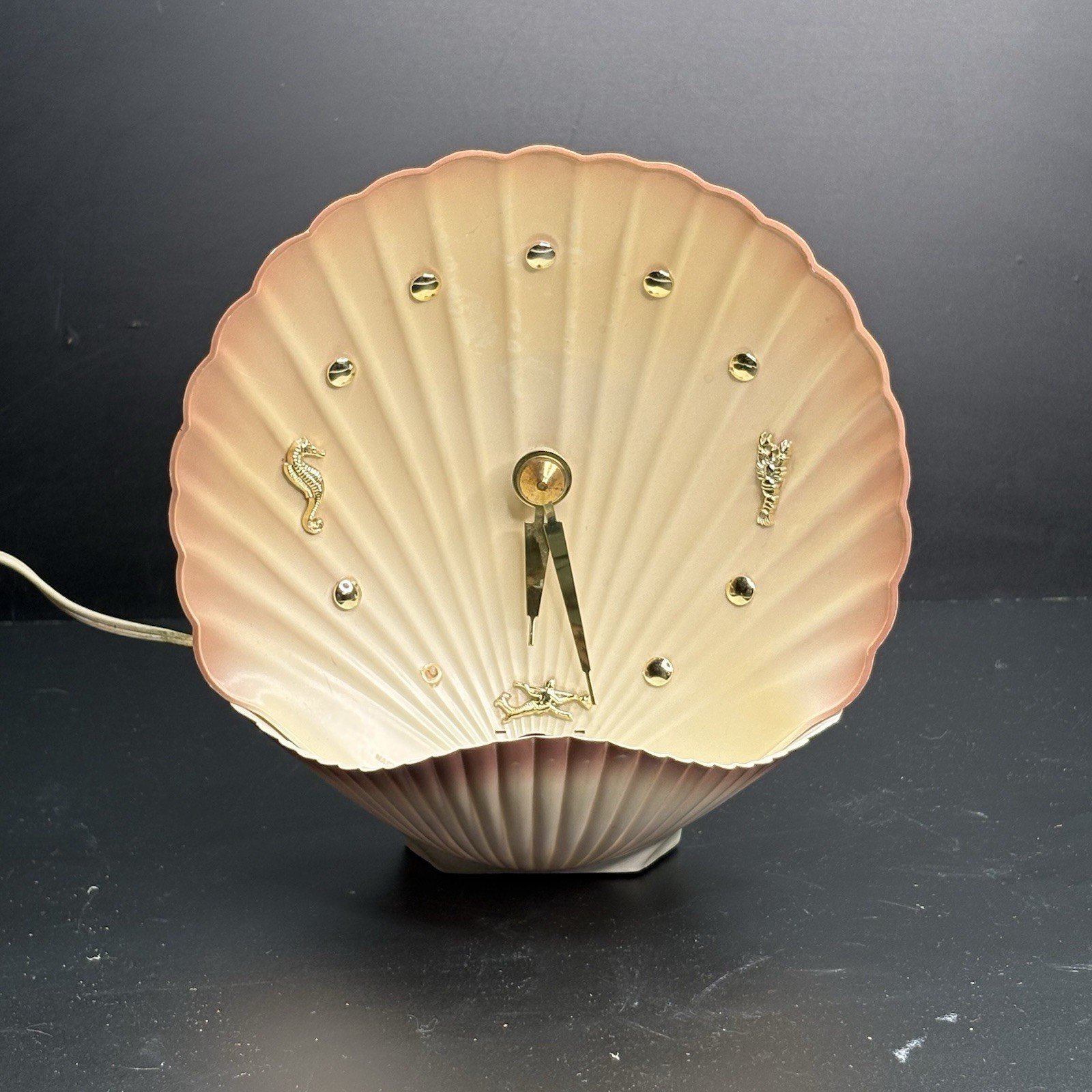 Vintage Mastercrafters Seashell Shell Lighted Lamp Clock Mermaid Seahorse Rare Vintage Mastercrafters Seashell Shell Lighted Lamp Clock Mermaid Seahorse Rare